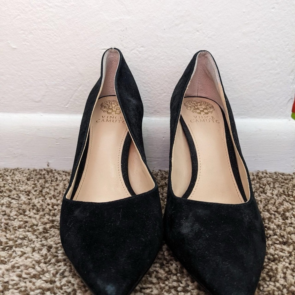 Vince Camuto suede black heels